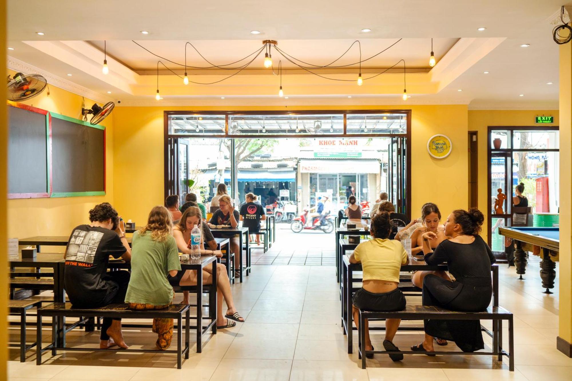 Harmony Old Town Hostel And Pool Bar ฮอยอัน ภายนอก รูปภาพ