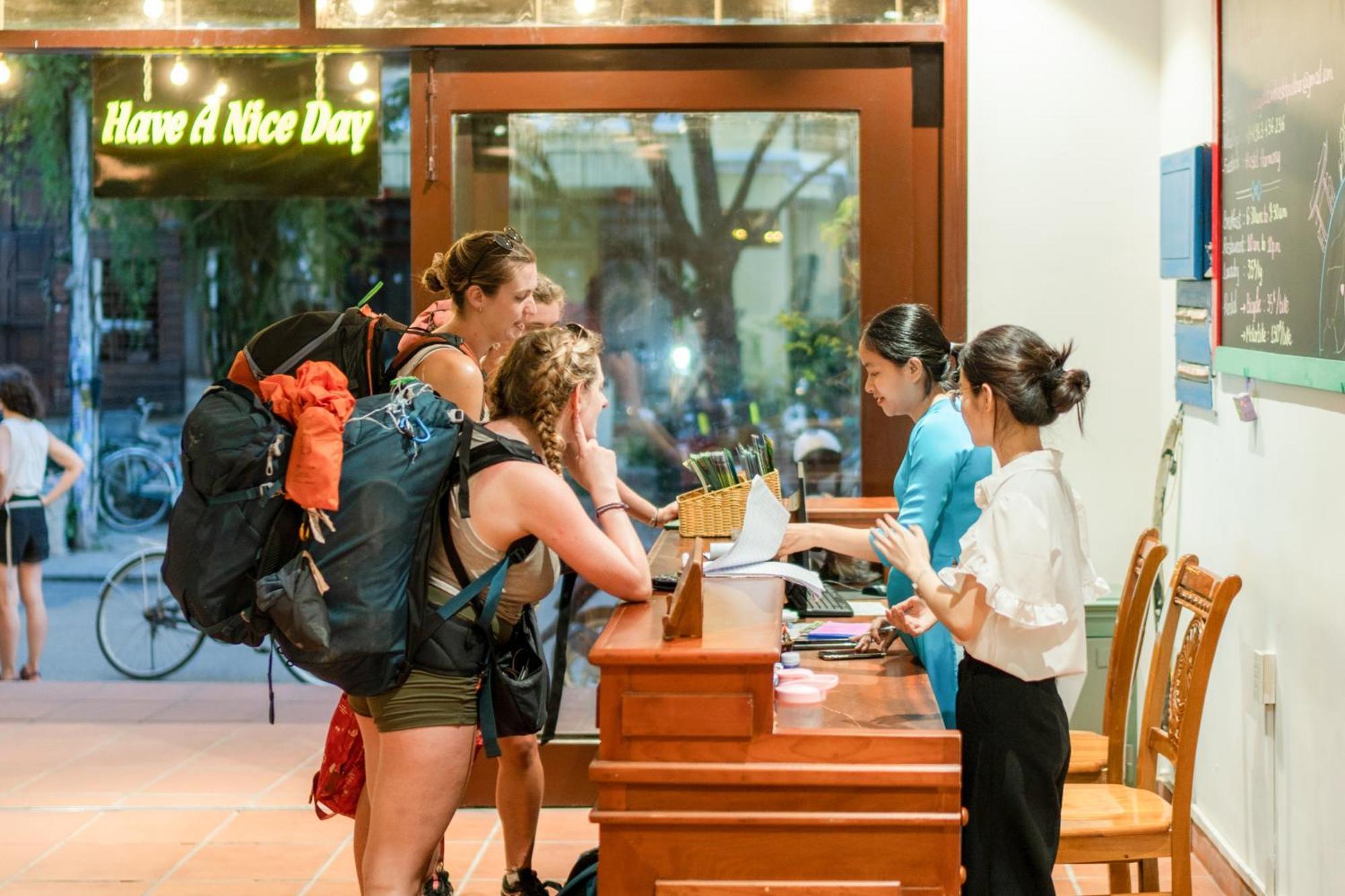 Harmony Old Town Hostel And Pool Bar ฮอยอัน ภายนอก รูปภาพ