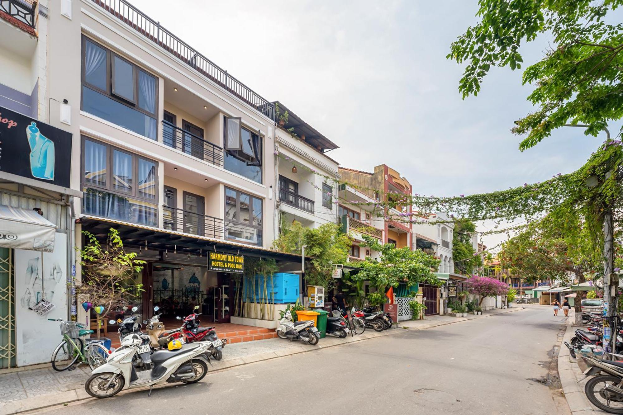 Harmony Old Town Hostel And Pool Bar ฮอยอัน ภายนอก รูปภาพ